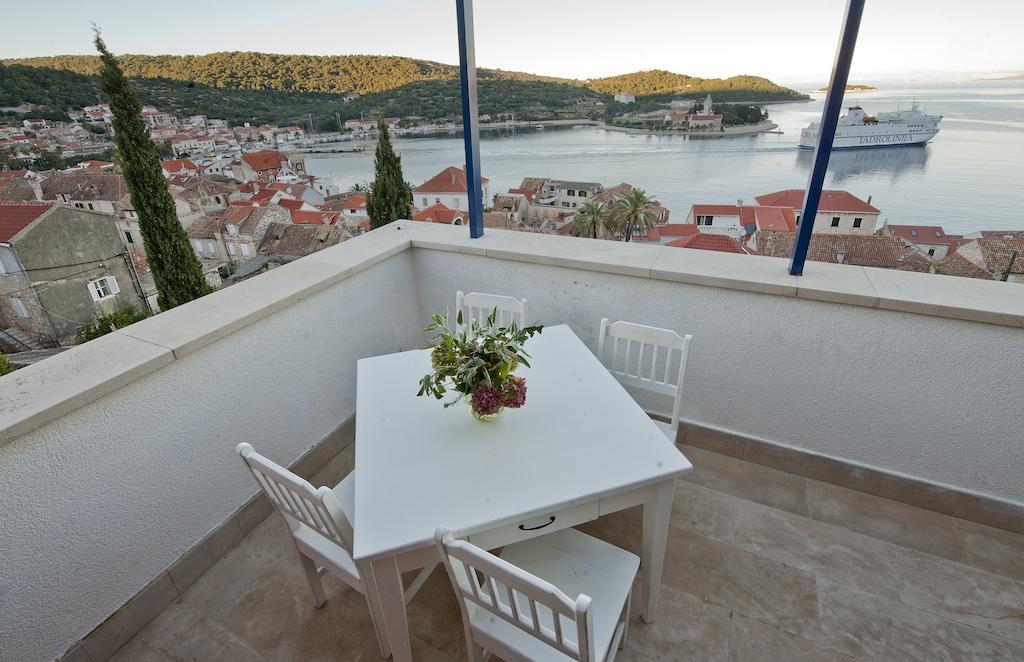Villa Tangerine Vis Exterior foto